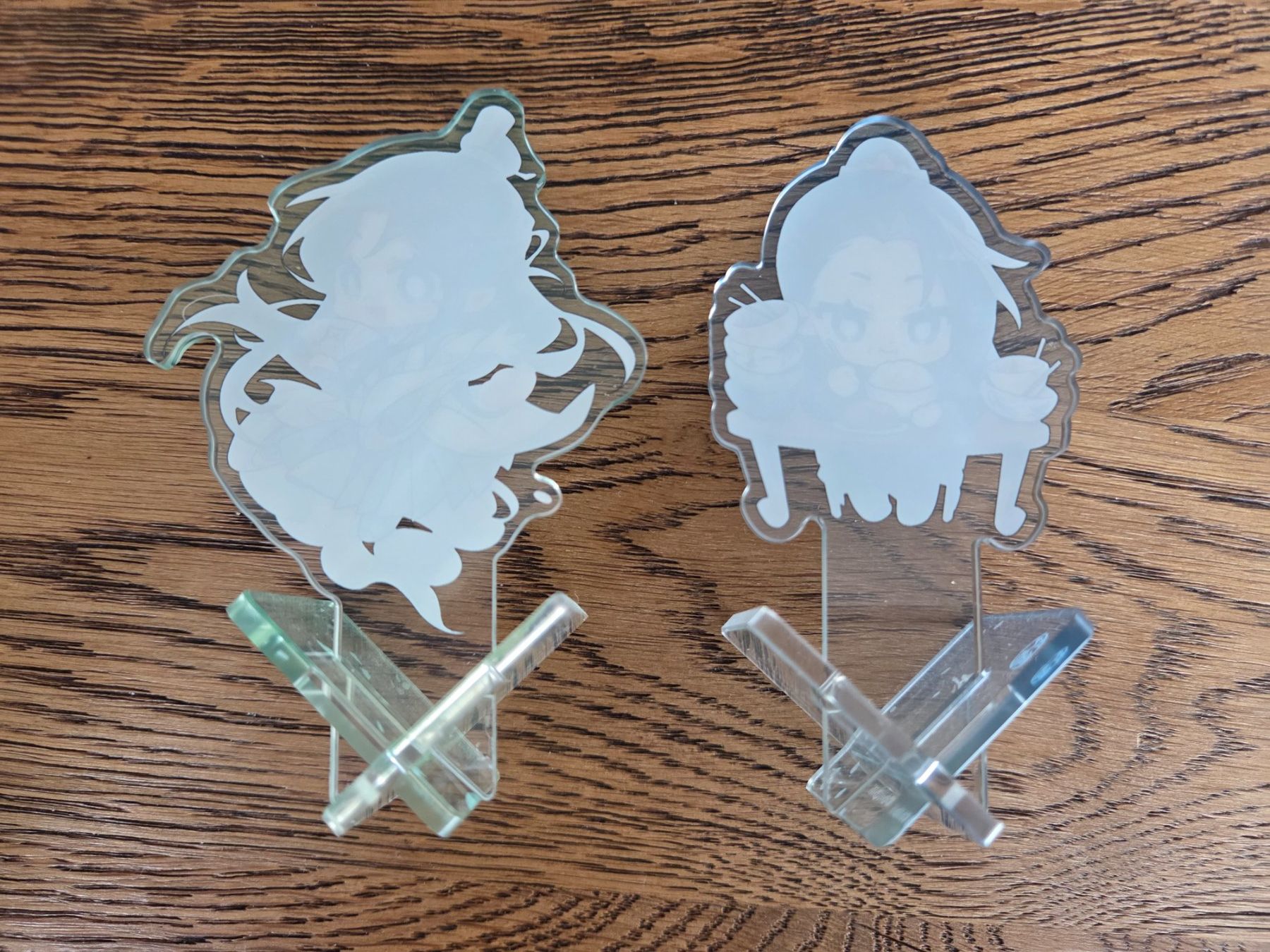 Statuette: TGCF - Windmaster/SQX and Earthmaster/Ming Yi Acrylicstands – Usato da Zürich venduto da Kitsunesi 1