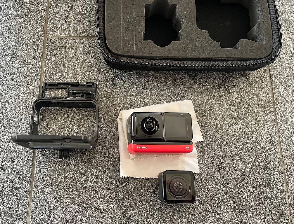 Action Cam: Insta360 ONE R Twin Edition mit Carrying case – Usato da Liebefeld venduto da Sxe 1
