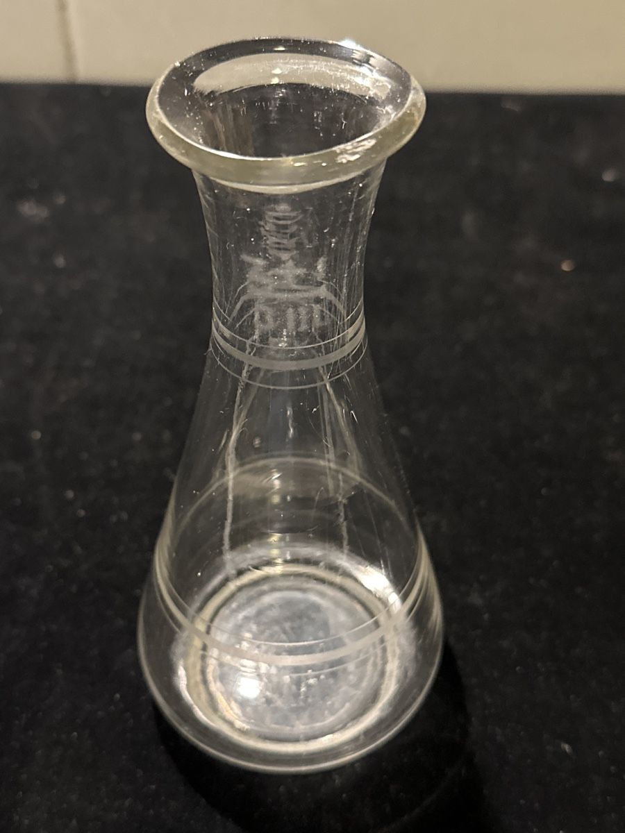 Caraffe: Antike Glas- Karaffe Deko Glas 17,5cm cm – Usato da Zürich venduto da Chaeffeler
