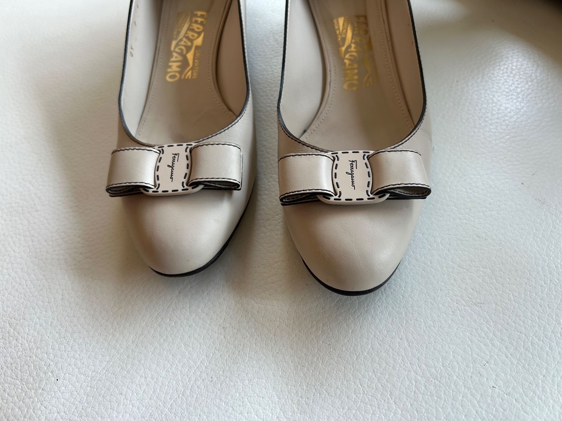 Salvatore Ferragamo Scarpe da donna: Salvatore Ferragamo (7.5) – Usato da Rüschlikon venduto da Tey_sl 4