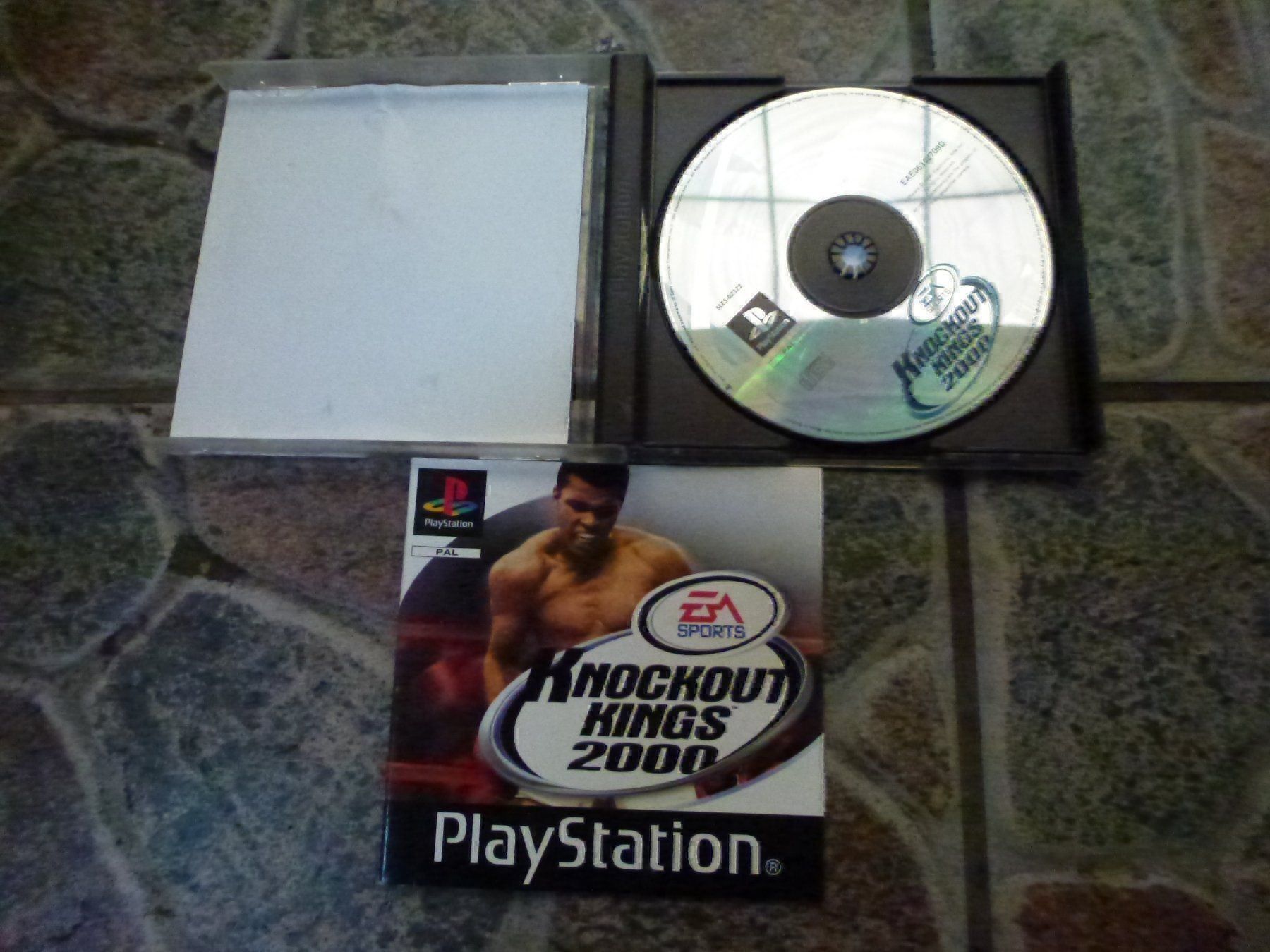 Jeux: Knockout Kings 2000 PS1 – D'occasion à Olten par Disc-Ausverkauf 1