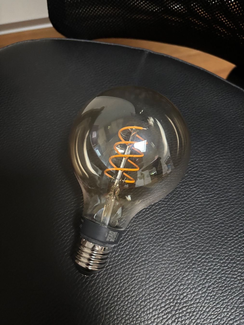 Philips Lampes: Philips Hue LED Birne E27 BT – D'occasion à Rheinfelden par Vasistha