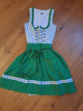 Sehr schönes Dirndel, perfekt fürs nächste Oktoberfest