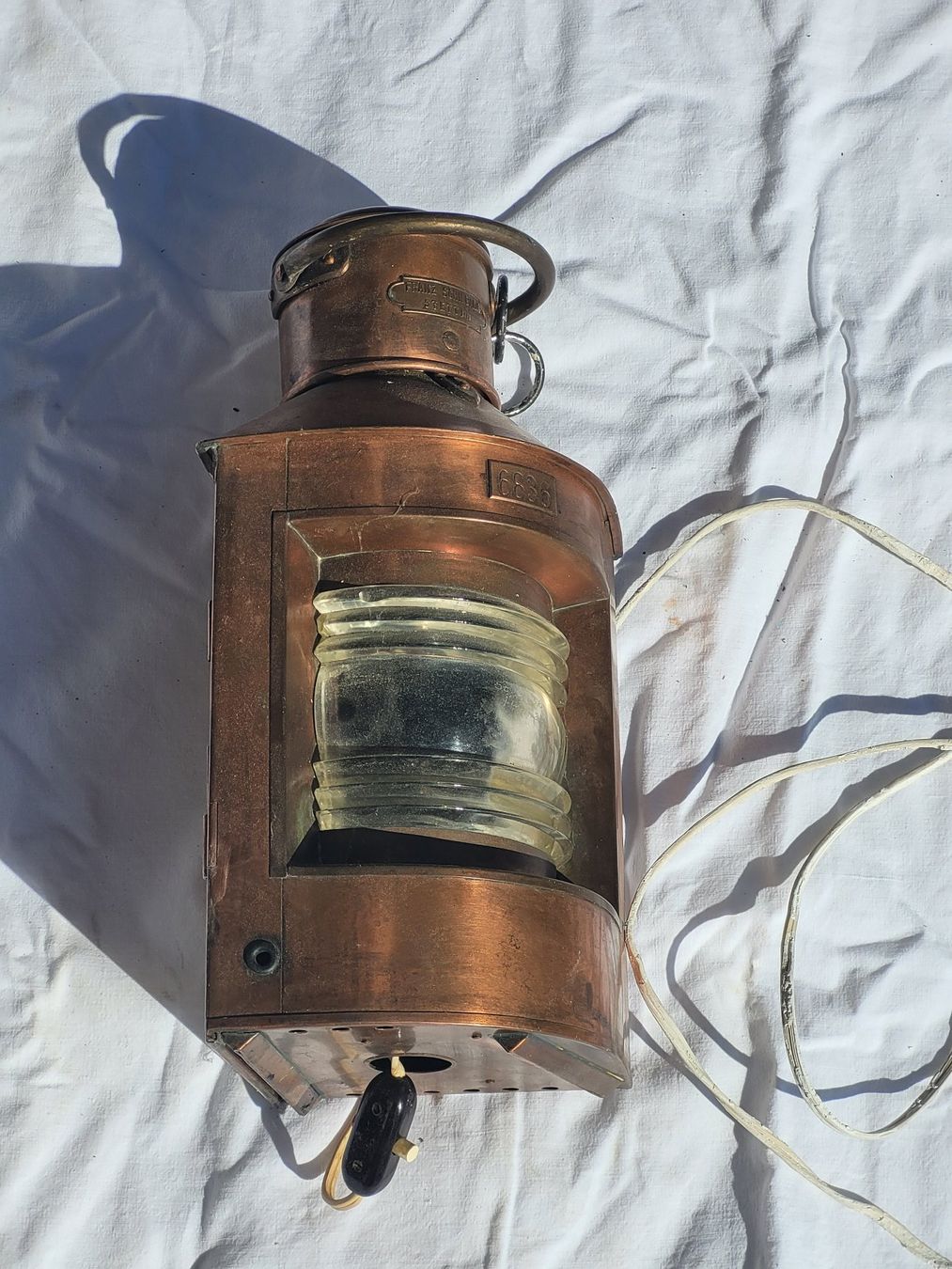 Lampade: Ancienne lampe de marine en cuivre – Usato da Bevaix venduto da pac_7gyt 1