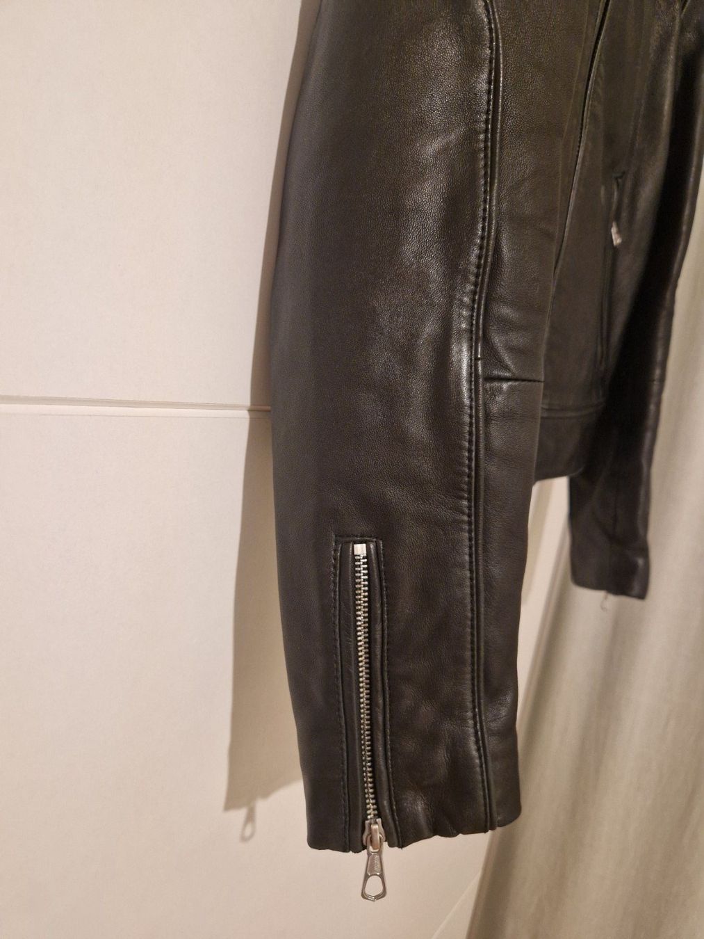 Jacken: Lederjacke der Marke SET - hoher Neupreis – Gebraucht aus Dietikon von amelie_zh 3
