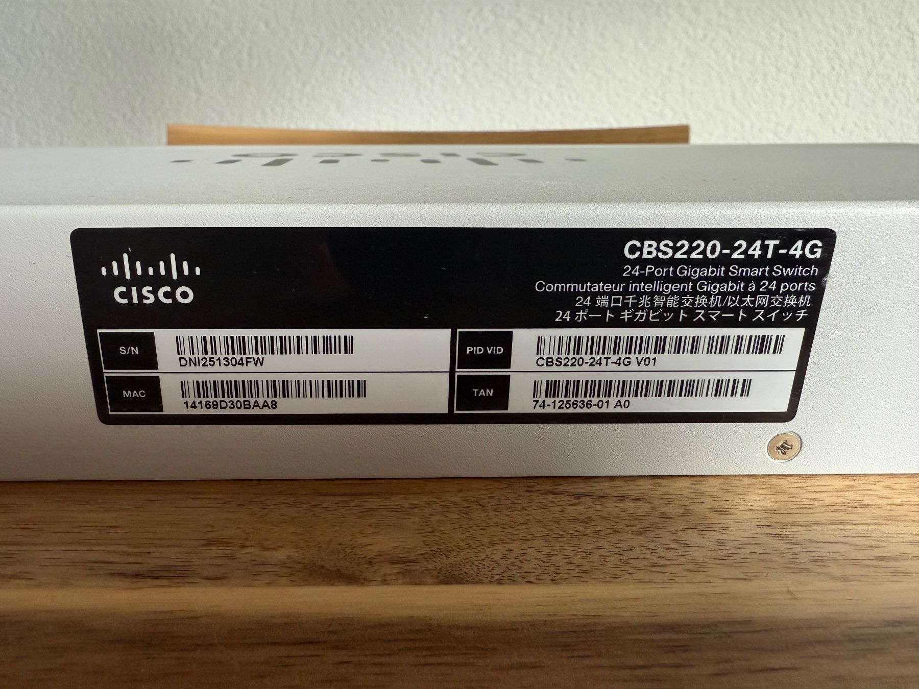 Cisco Modem & Router: Cisco Business 220 series – Nuovo (secondo la descrizione) da Schübelbach venduto da Sambodscha 2