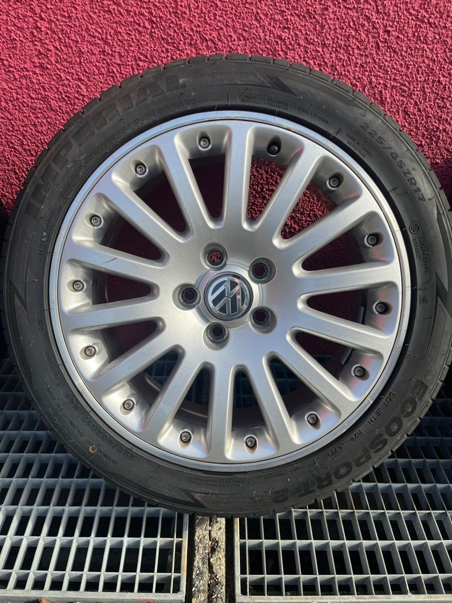 Pneumatici & Ruote complete: VW Golf Räder 4x Sommerpneus – Usato da Endingen venduto da rahelj