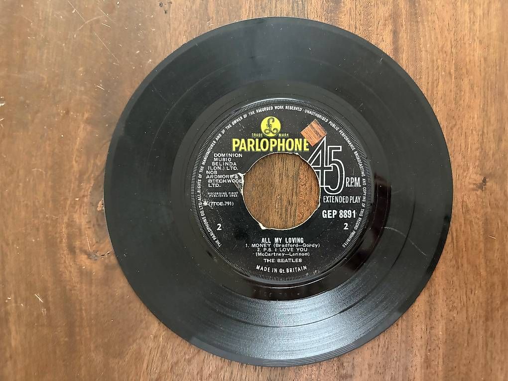 Dischi in vinile: Beatles Single, Extended Play – Usato da Zollikon venduto da Tagisonne 1
