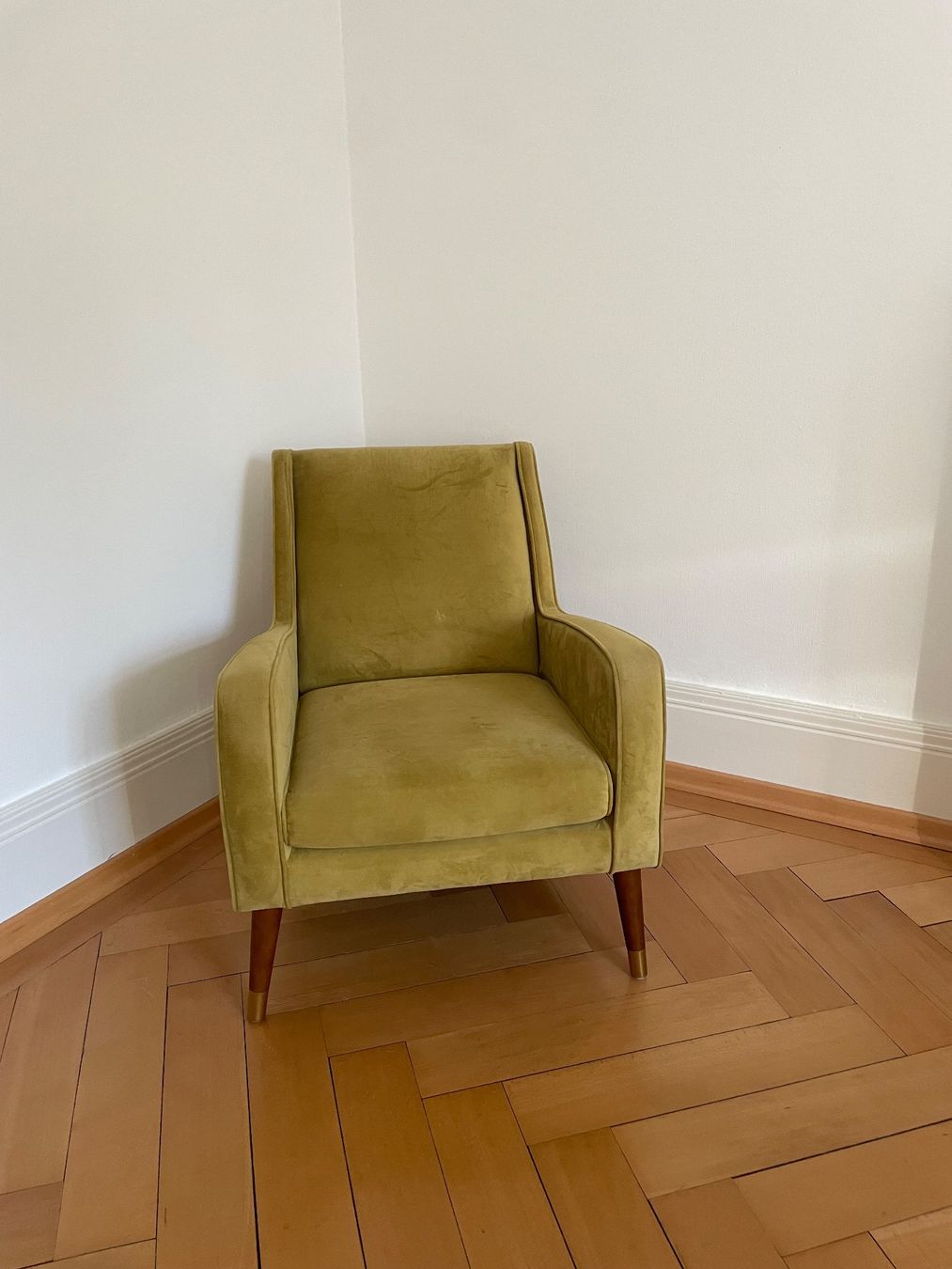 La Redoute Poltrone: Ockerfarbener Sessel in Samtoptik – Usato da Zürich venduto da viv_2tfj