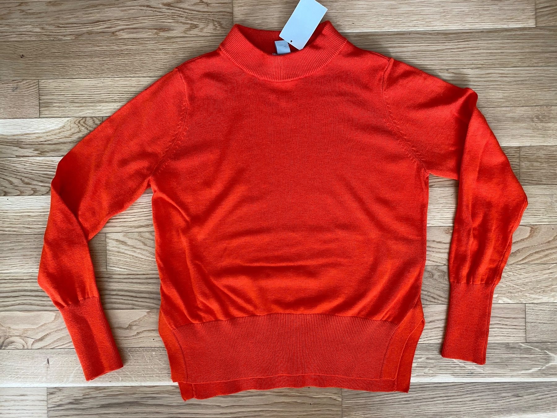 H&M Maglioni & Felpe: Neu mit Etikette - Pullover von H&M, g. M, orange – Nuovo e nell'imballaggio originale da Zürich venduto da ZuriShrek 4