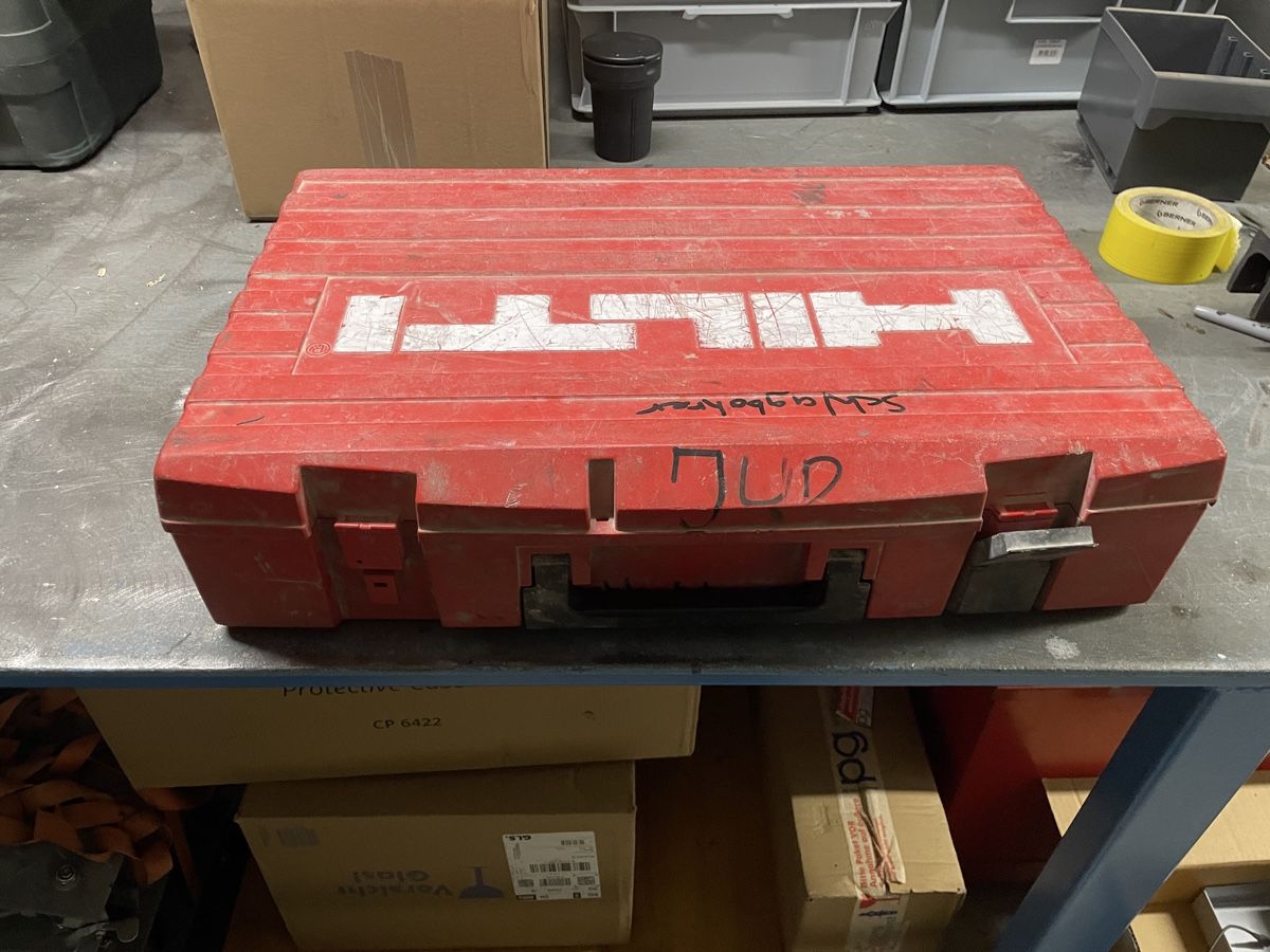 Hilti Bohrmaschinen: Hilti Bohrhammer TE25 – Gebraucht aus Flaach von Binz 3