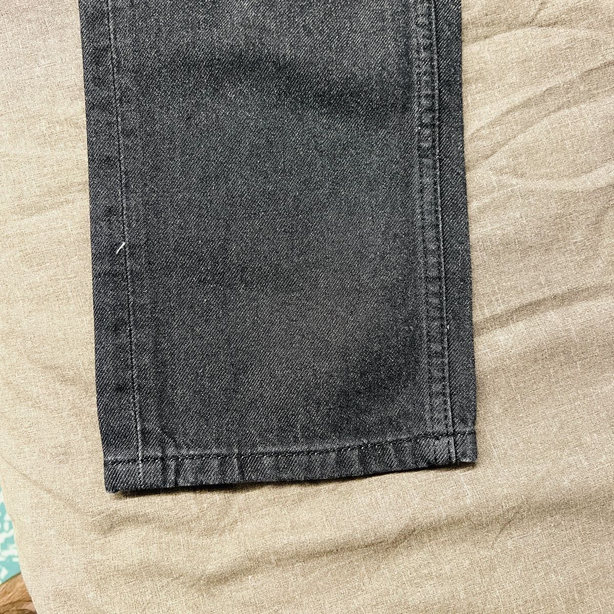 Jeans: Celio Jeans Loose Fit Grey W27 M – Neuf avec emballage d'origine à Fribourg par saw_hyb8 6
