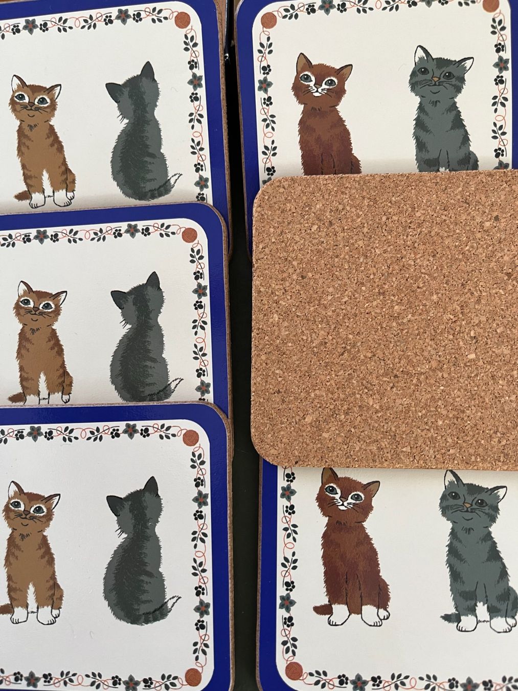 Sottobicchieri: Coasters  Gläseruntersetzer  Katzen Pimpernel – Usato da Lützelflüh-Goldb venduto da Fresu8 1