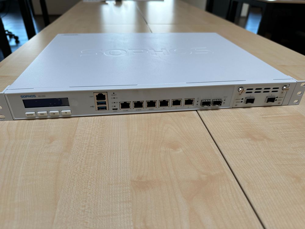 SOPHOS XG230 rev.2 | Kaufen auf Ricardo