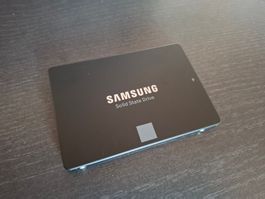 SAMSUNG 870 EVO 1TB SSD Neuwertig 2 Std Betriebszeit