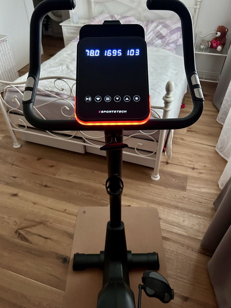 Hometrainer: Sportstech ESX600  – Gebraucht aus Wohlen AG von koe_q7t9 1
