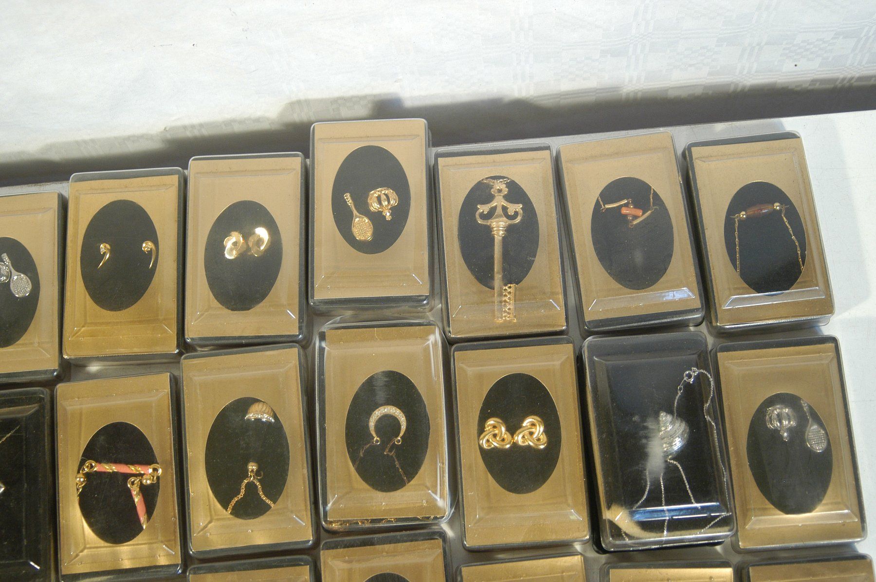 Altri gioielli: Modeschmuck Diverse – Usato da Herisau venduto da Wisen 7