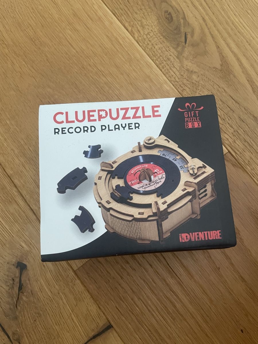 Puzzle: Cluepuzzle Record Player Holzpuzzle-Box, neu! – Nuovo (secondo la descrizione) da Berikon venduto da Cyberbob2000