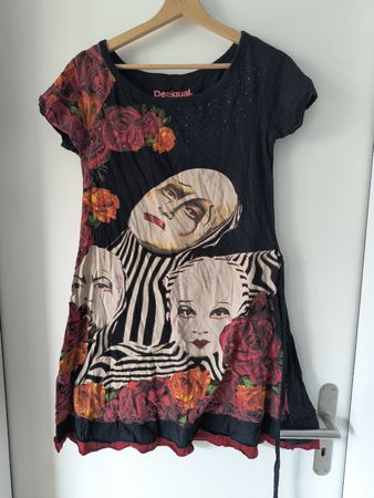 Desigual Kleid Grösse XL Cirque du Soleil Design