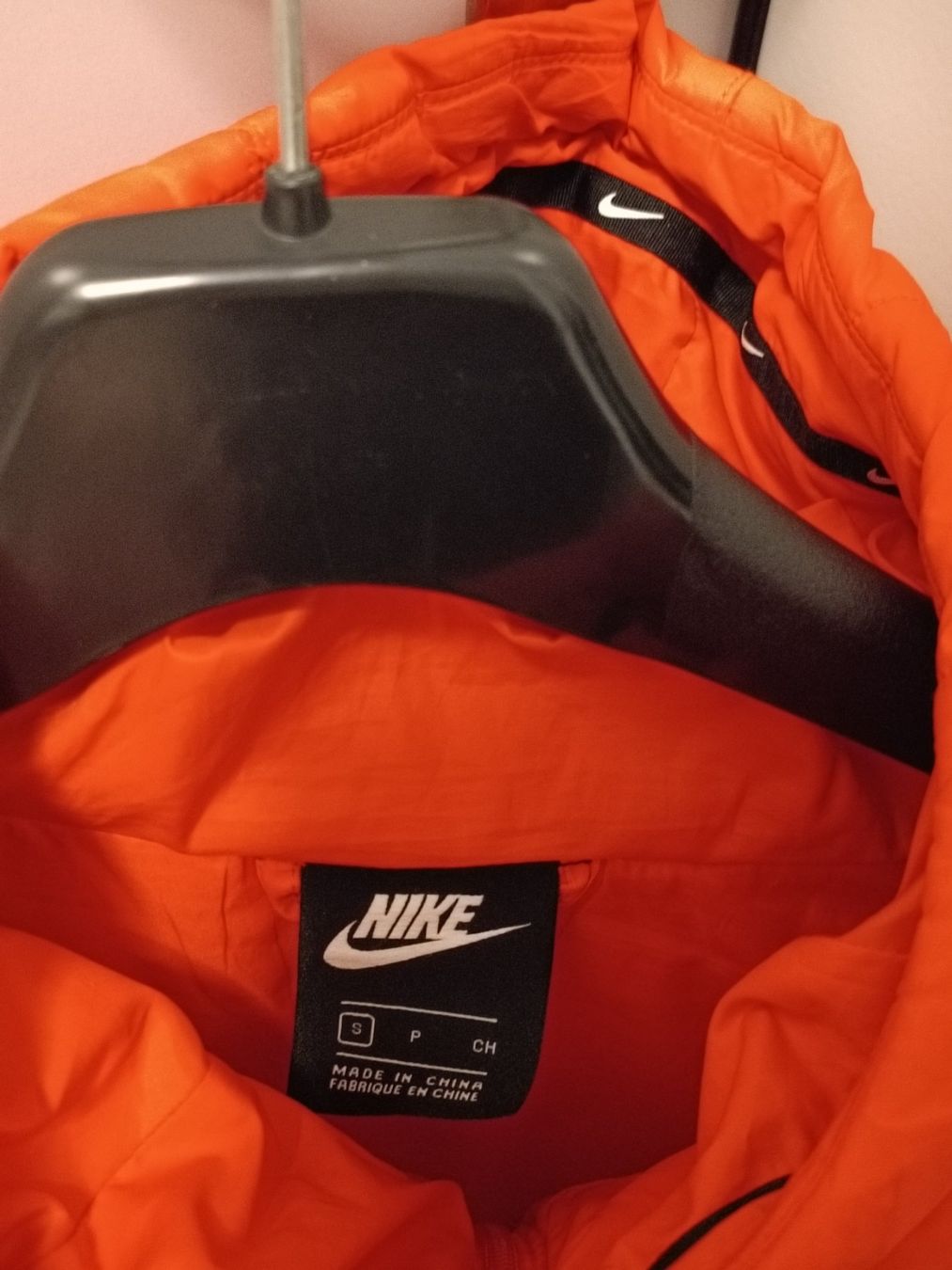 Nike Giacche: Nike - Wattierte Jacke – Usato da Oberbipp venduto da jan_68pd 5