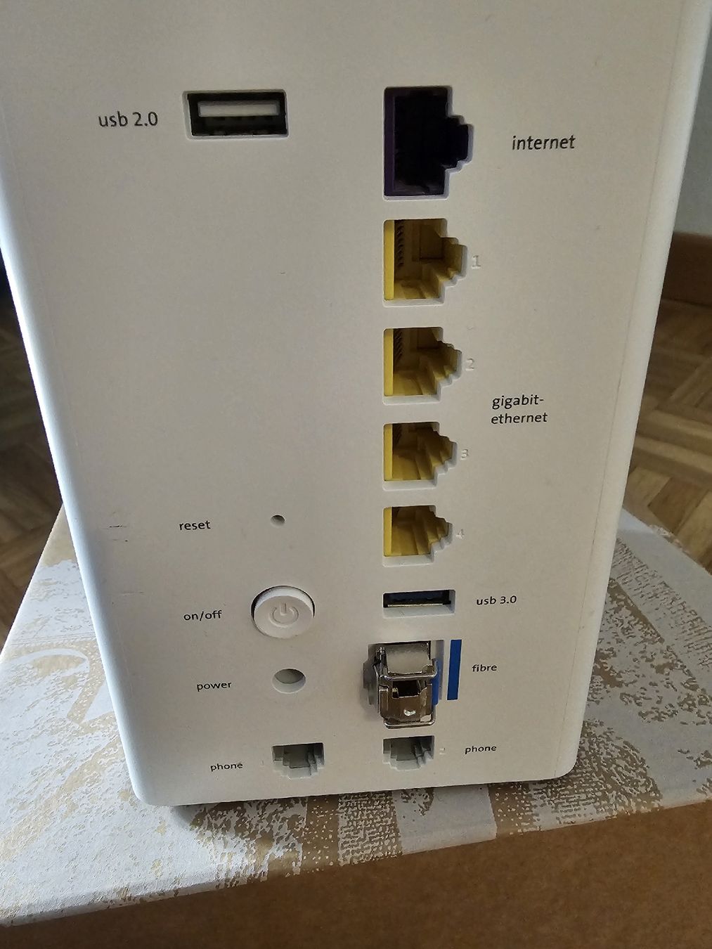 Swisscom Modem & Router: internet box 2 – Nuovo (secondo la descrizione) da Nidau venduto da cinZanoo 1