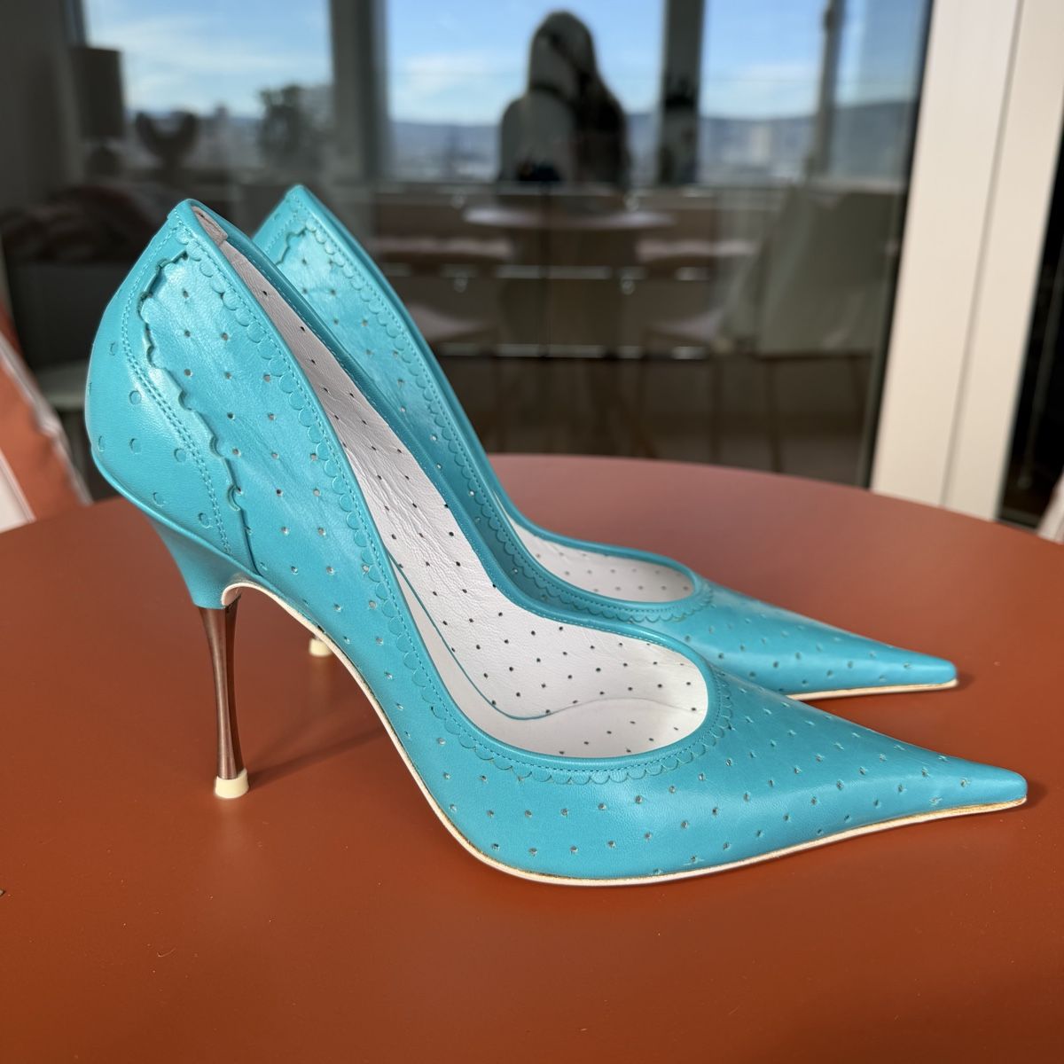 Scarpe da donna: Damen Pumps, Leder hellblau Grösse 38 neu – Nuovo (secondo la descrizione) da Zürich venduto da ana.vla