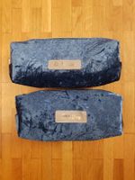 Lot de 2 trousses de maquillage bleu velours état neuf