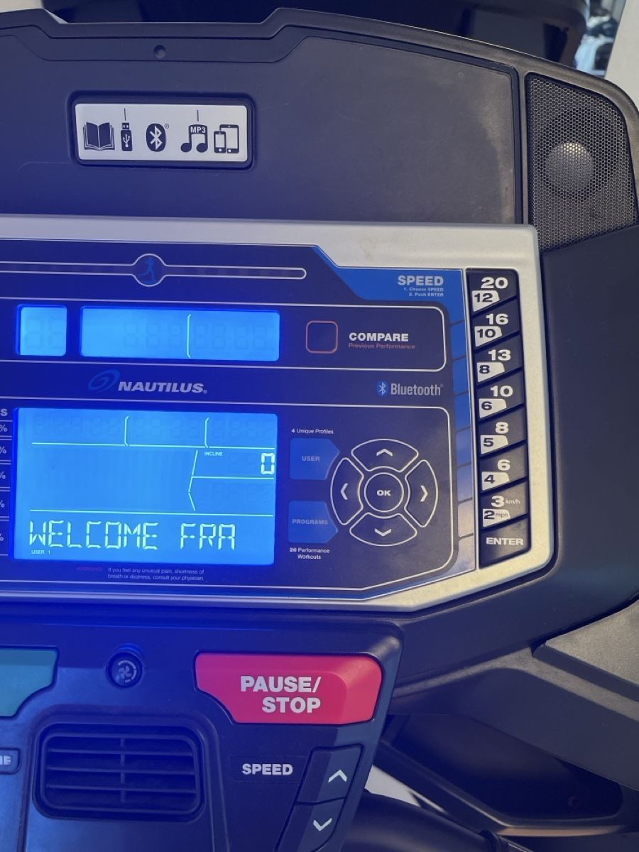 Nautilus Vélos d'appartement: Nautilus T626 Treadmill good condition – D'occasion à Zürich par lor_v6pq 5