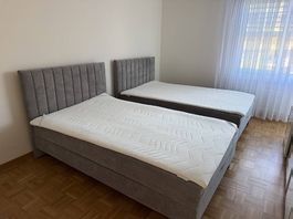 2 neuwertige betten 120x200 cm  auch einzeln erhältl