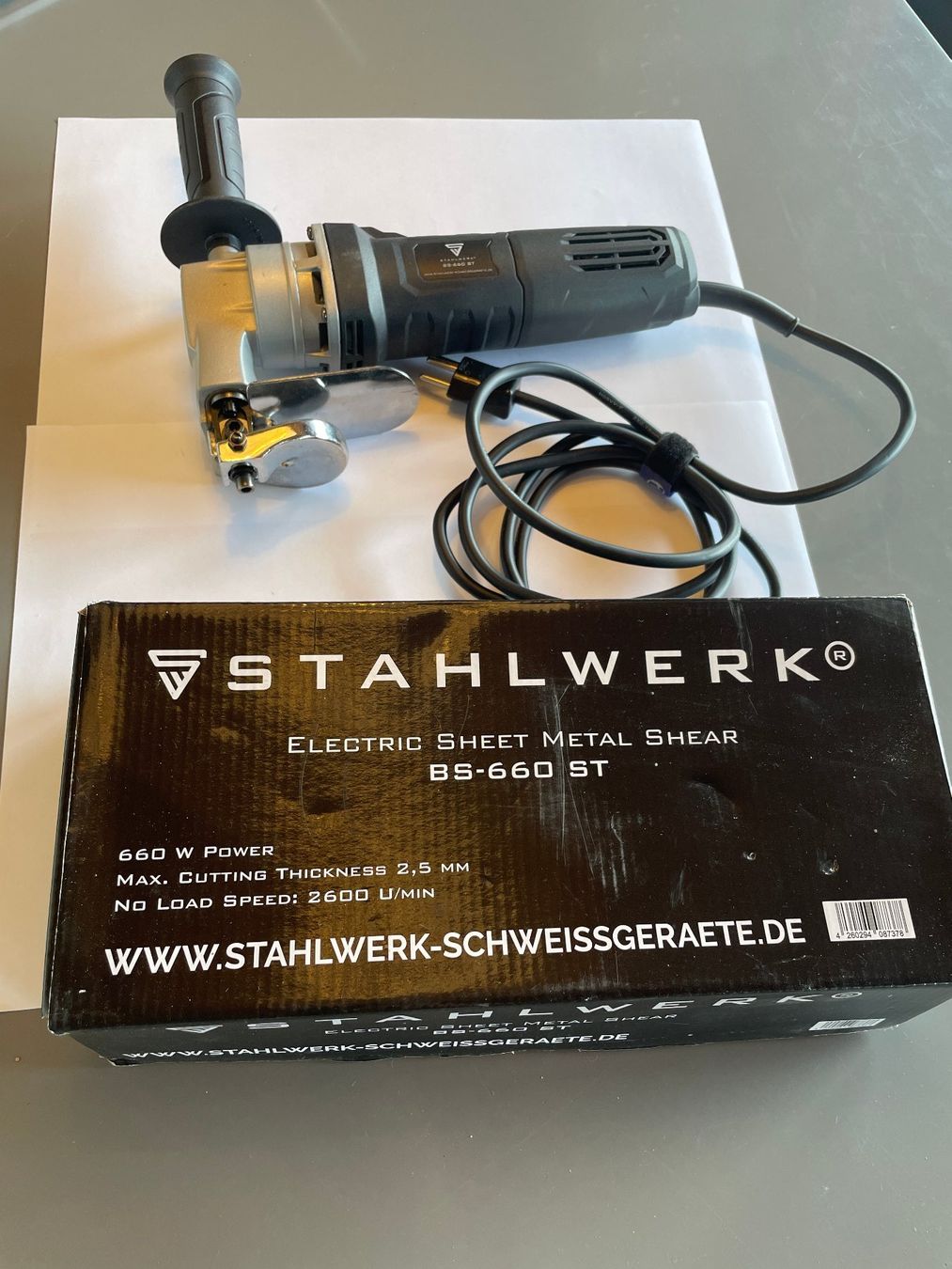 Tutti gli attrezzi: Elektro Blechschere Stahlwerk BS-660 ST – Usato da Biberstein venduto da Klingklang 2