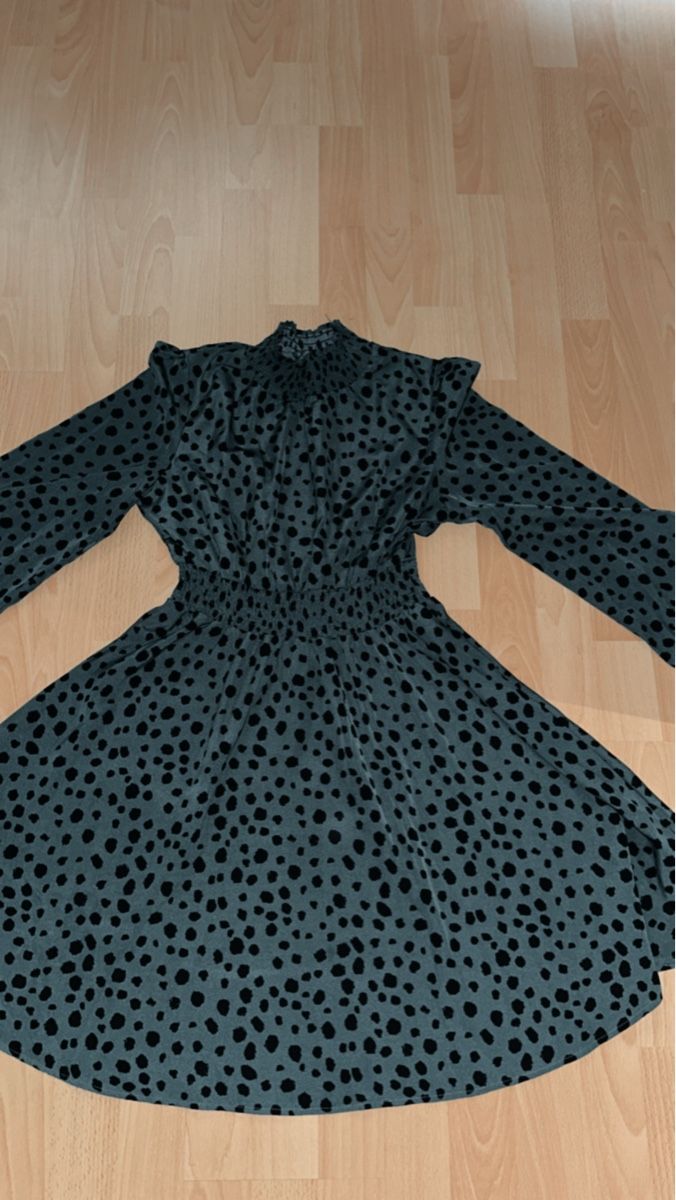Vestiti: Lot robes à pois, taille M, originales – Nuovo (secondo la descrizione) da Bülach venduto da sar_j6bk 1
