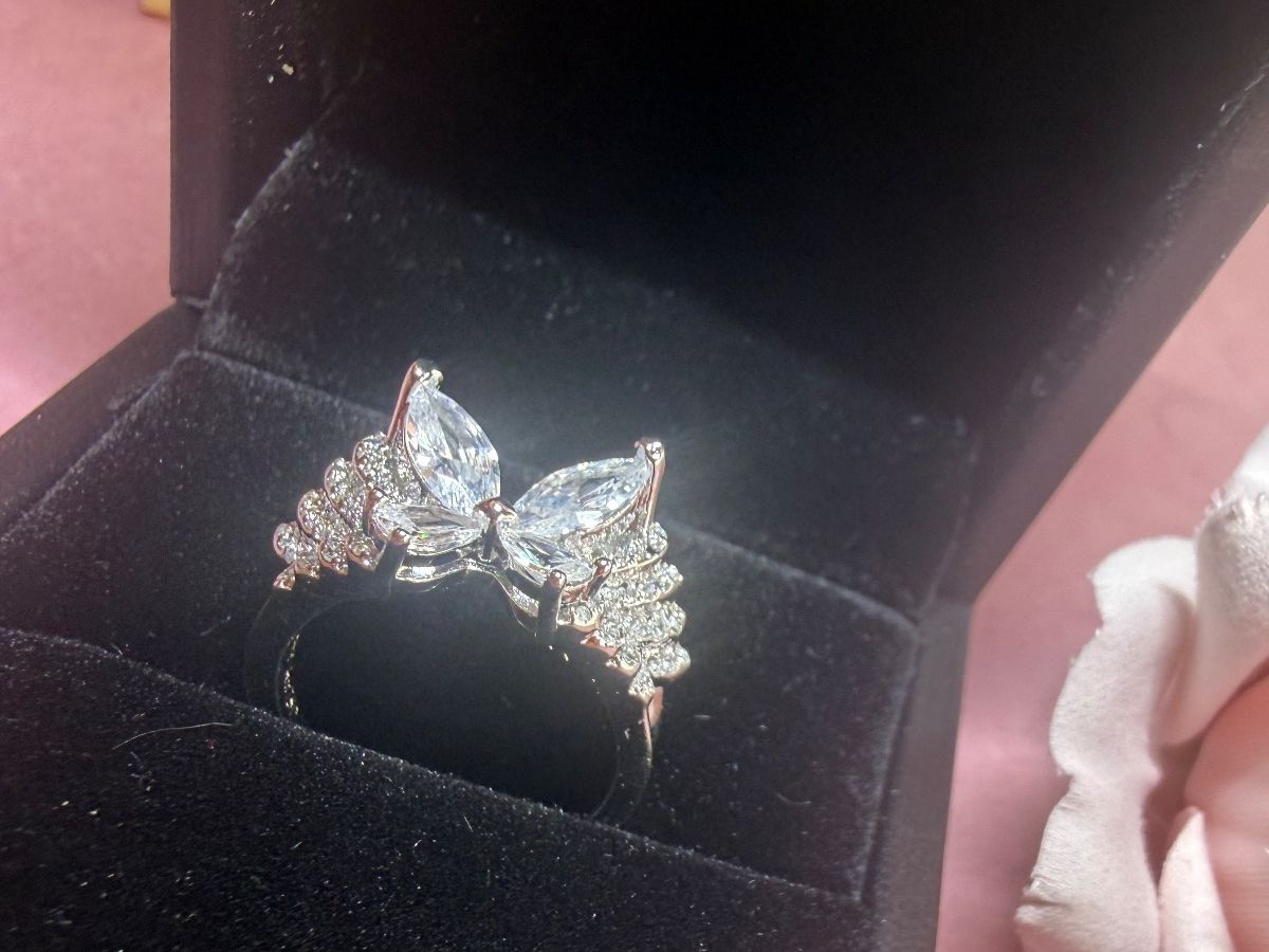 Anelli: Bague Papillon Féerique – Nuovo e nell'imballaggio originale da St-Maurice venduto da Sandrinette123 4