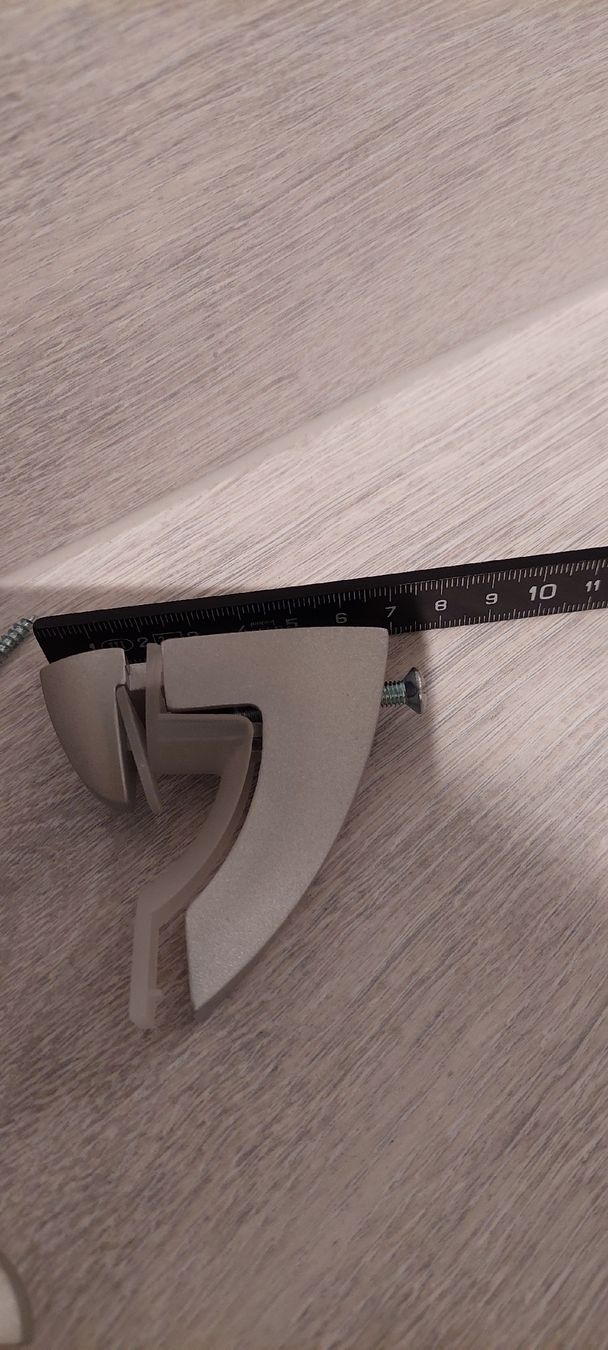 Scaffali: Tablarhalter 6x gross 2x klein – Usato da Muri AG venduto da nindo1 3