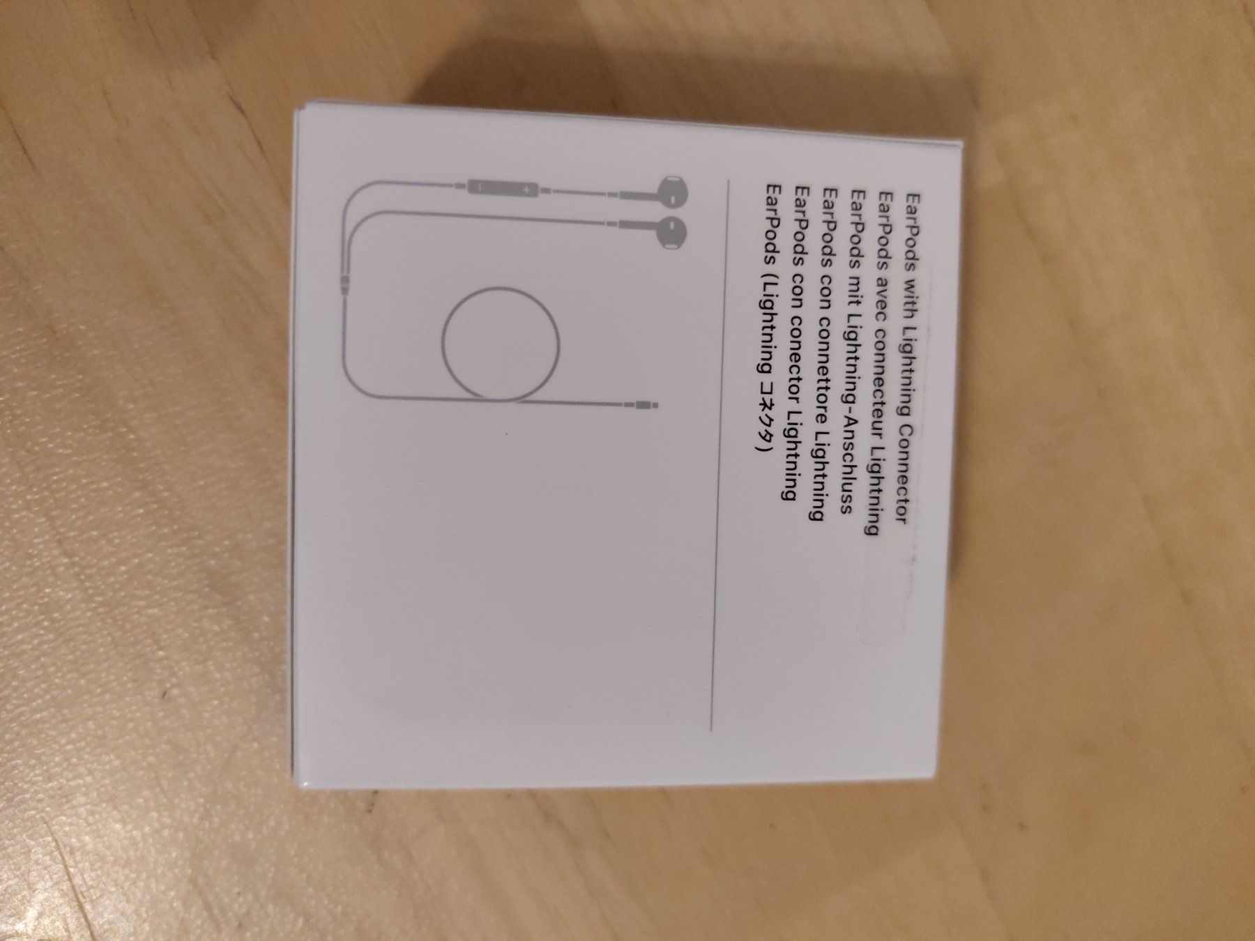 Apple Cuffie: Apple EarPods mit Lightning Anschluss – Usato da St.Gallen venduto da Enka_Var 3