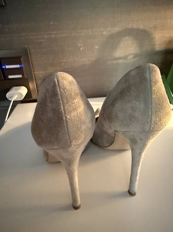 Gianvito Rossi Scarpe da donna: Gianvitto Rossi Pumps – Usato da Wädenswil venduto da Cocomagi 2