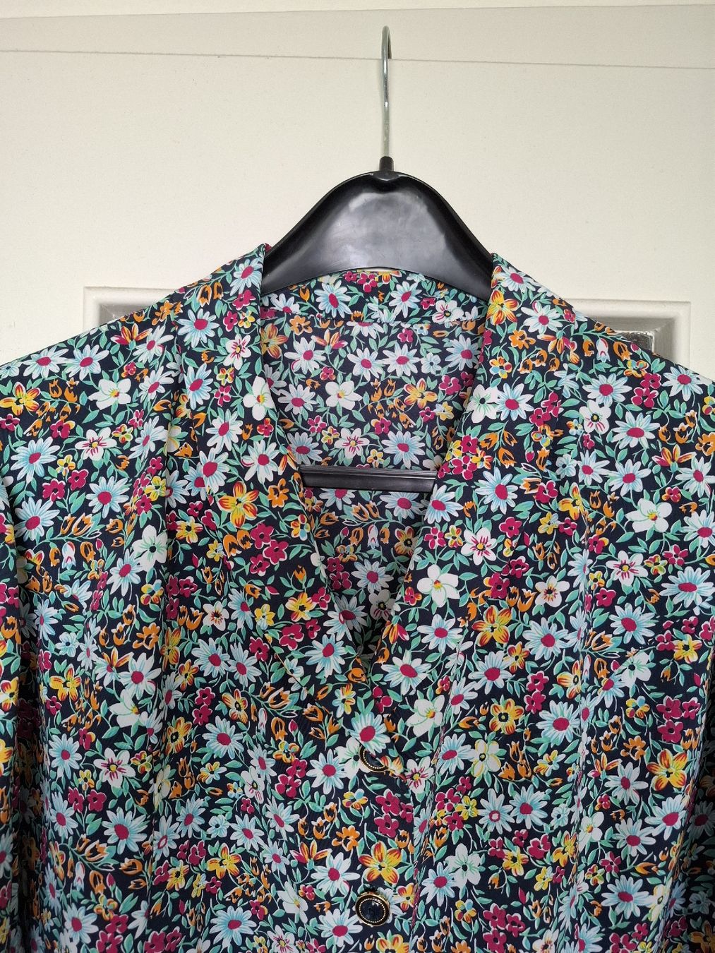 Camicette: Chemisier Vintage taille L-XL – Nuovo (secondo la descrizione) da La Tour-de-Peilz venduto da Marin_nette 1