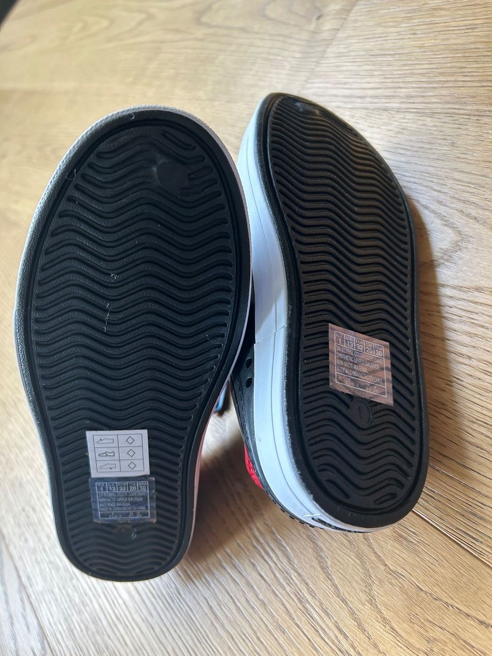 Schuhe für Jungen: Sneaker - Skechers Gr.32 NEU – Neu und originalverpackt aus Rothrist von szc_9dg5 5