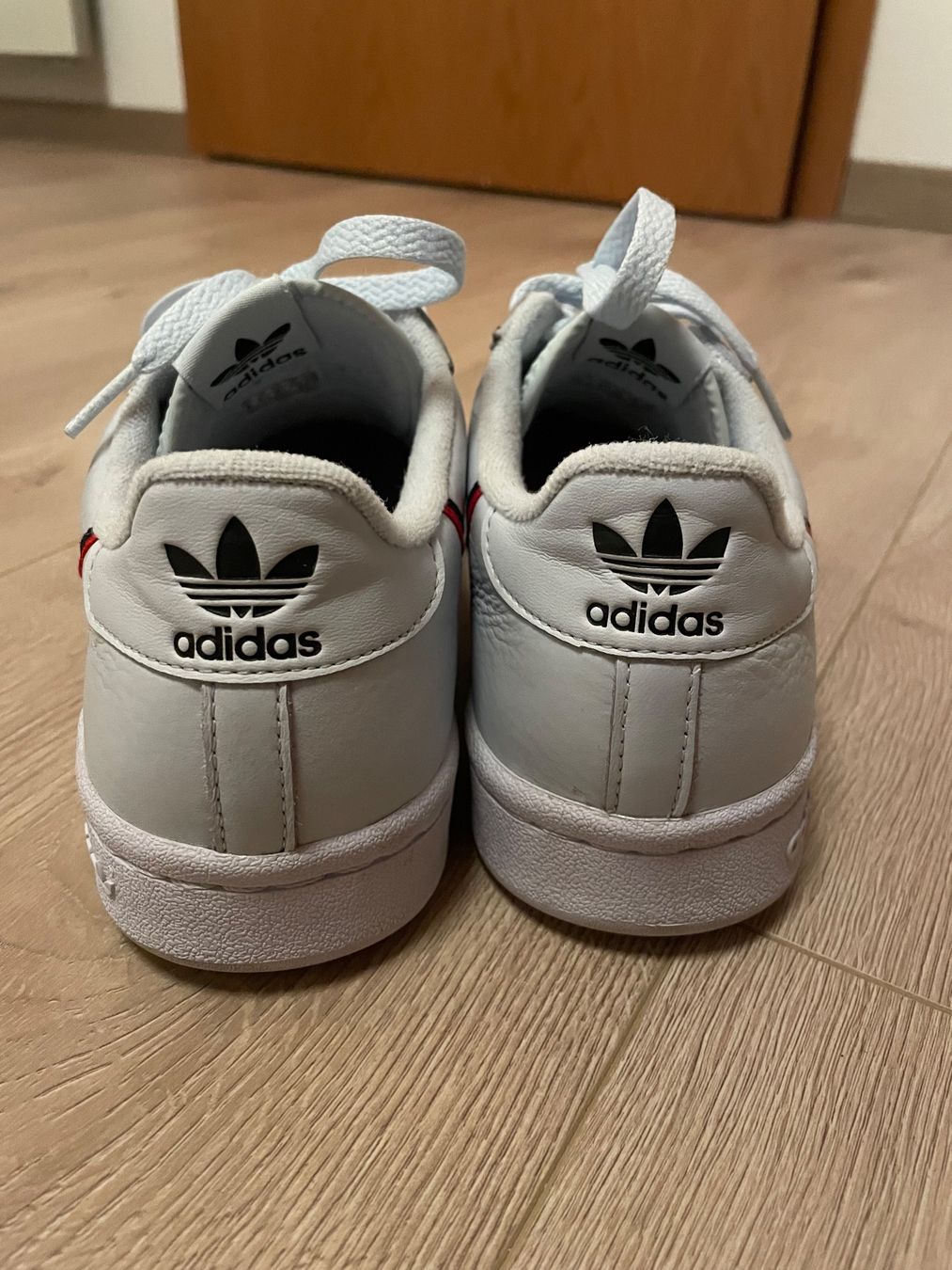Adidas Herrenschuhe: Baskets Adidas – Gebraucht aus Lucens von lisacc 2