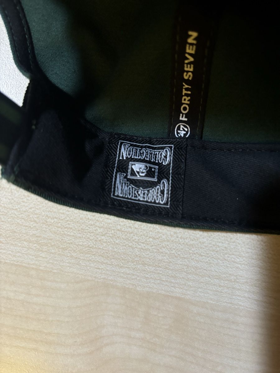 Altro in  Abbigliamento & Accessori: 47 Oakland Cap selten – Usato da Küsnacht ZH venduto da lui_jv2f 4