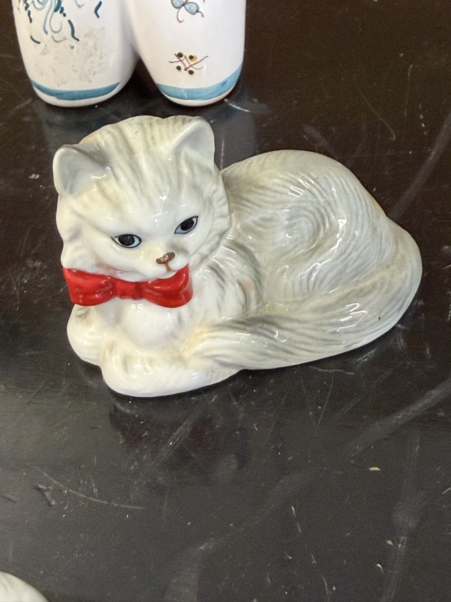 Statuette: Lots de 9 figurines chats vintage  – Usato da montreux venduto da Always-Good 7
