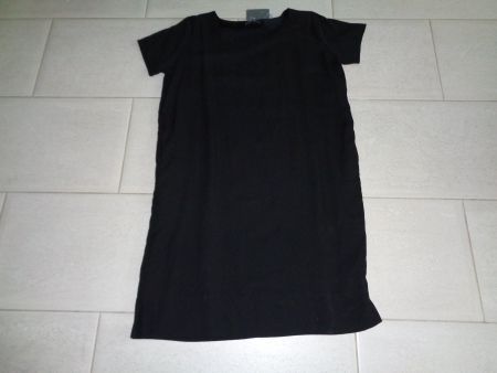 NILE KLEID GR.S *NEU*
