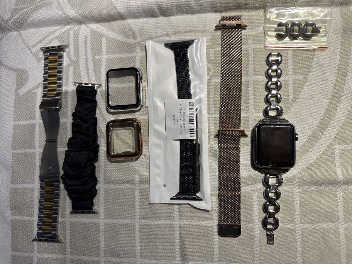 Apple Smartwatch: Apple Watch / Serie 3 42mm – Usato da Wallenwil venduto da roberta.gr 3