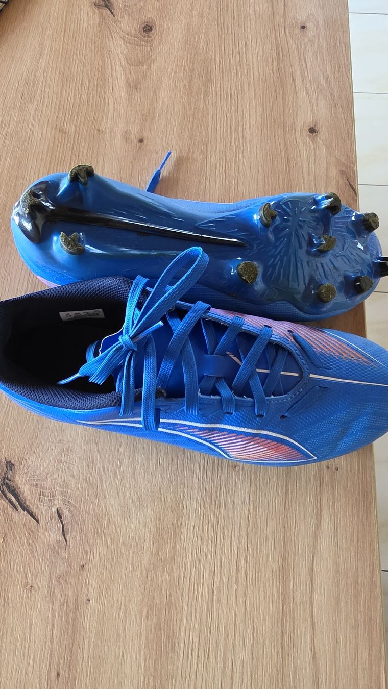 Herrenschuhe: Noppenschuhe von Puma 38.5 – Gebraucht aus Grosswangen von DenChey 2
