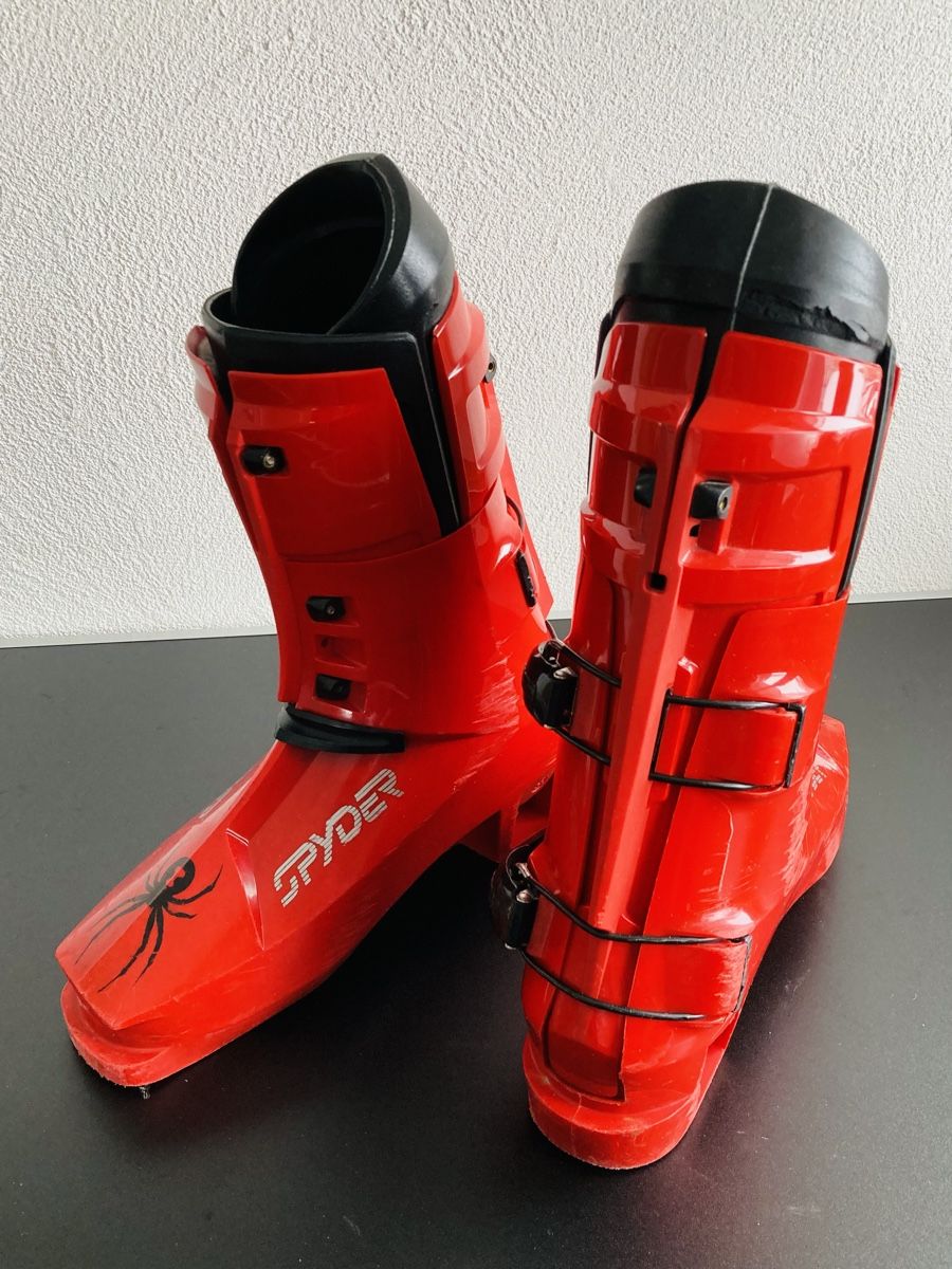 Scarpe da uomo: Kult Skischuh der 80er Jahre – Usato da Einsiedeln venduto da Fundgrube59 2