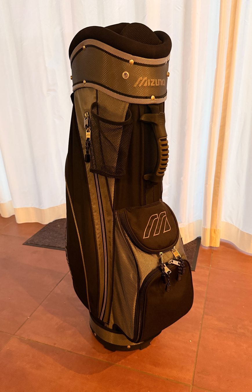 Mizuno Borse: Mizuno Golfbag schwarz – Usato da Neerach venduto da riedtneeri 2
