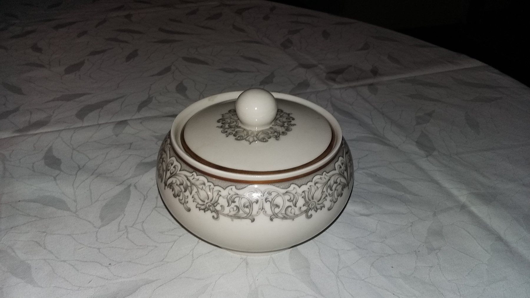 Set di piatti: 1947 Swiss Langenthal Kaffeset – Usato da Bern venduto da Imamrashed 6