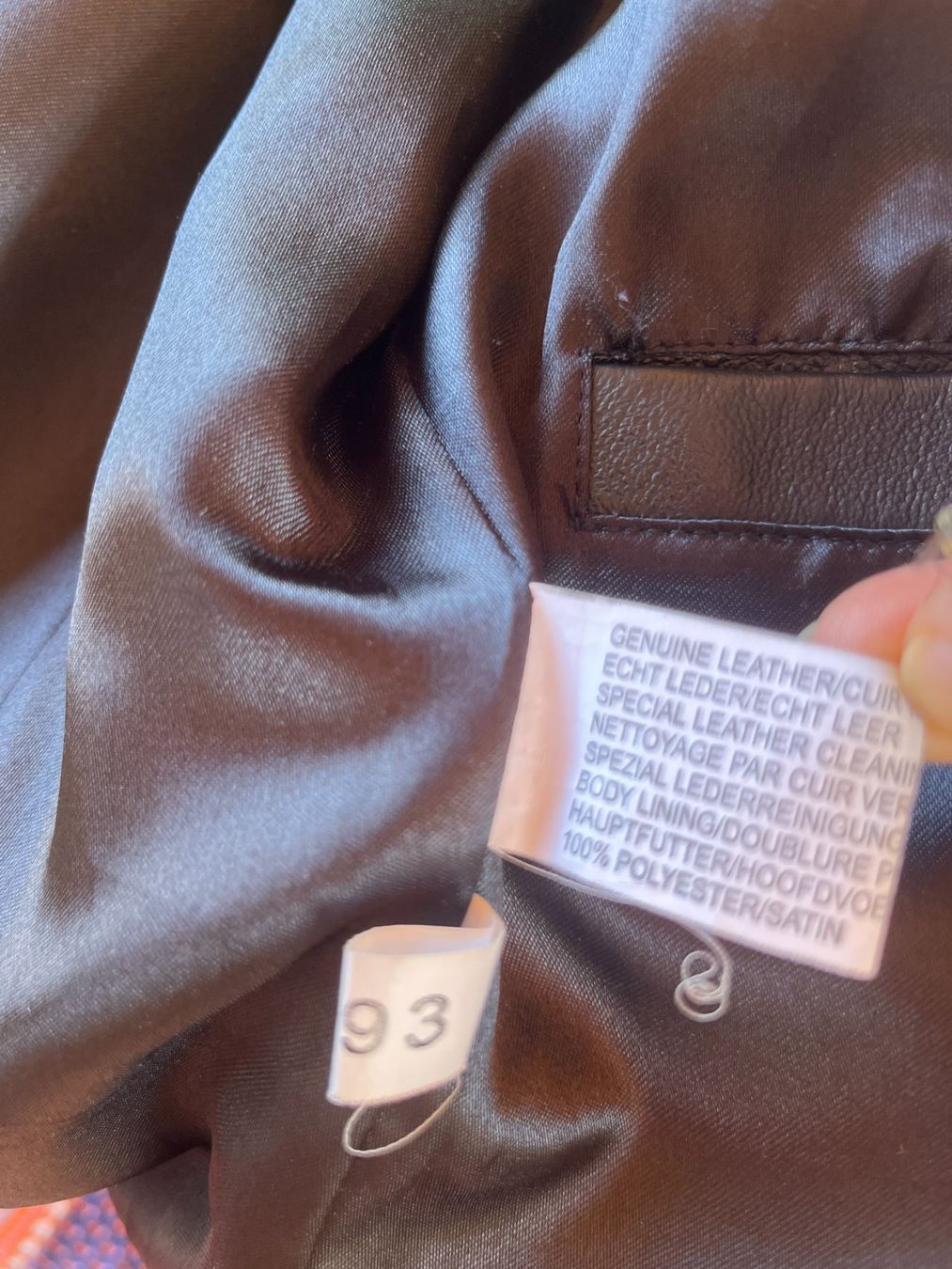 Cappotti: Manteau en cuir noir taille 36 – Usato da Seiry venduto da vanille08 8