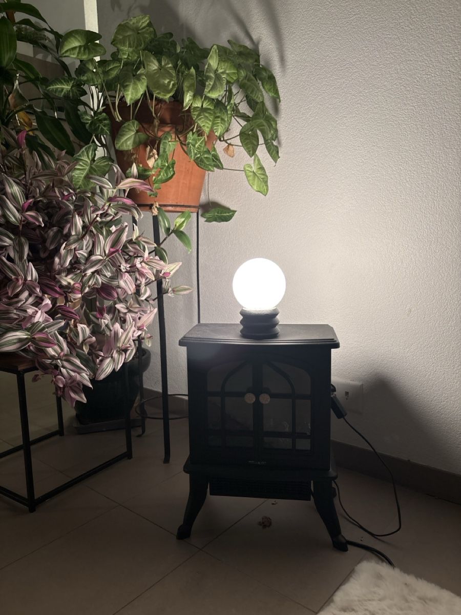 Lampade: : Lampe de table Vintage Space Age Opaline & Bois – Nuovo (secondo la descrizione) da Cugy VD venduto da sim_y9yv 1