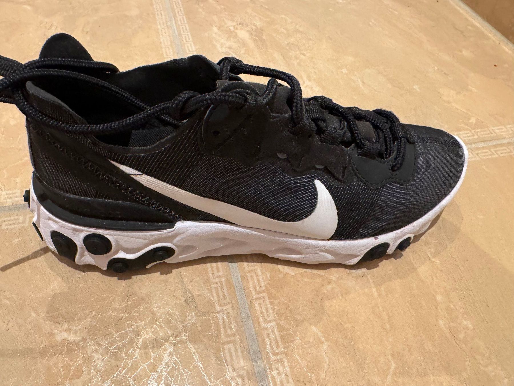 Nike Scarpe da uomo: Nike React 55 Sneakers, 38 162-200 Fr – Usato da Klingnau venduto da Markus14 2