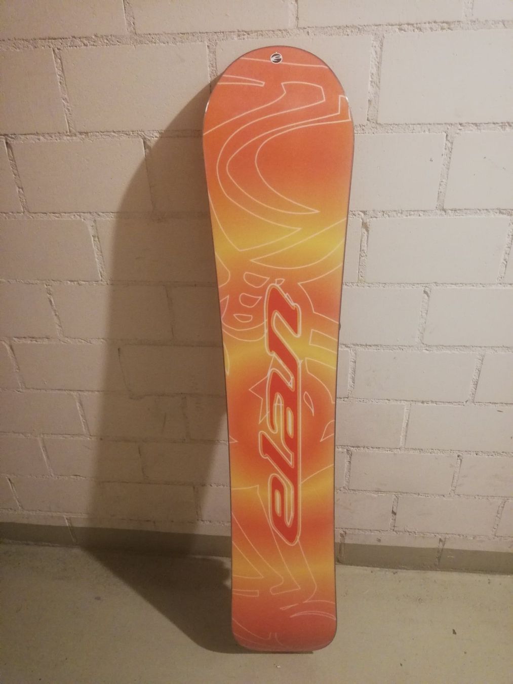 Elan Board: Snowboard Elan 134 cm – Usato da Rothrist venduto da GIWALD 1